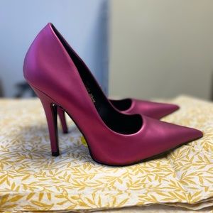 Magenta fashion nova heels